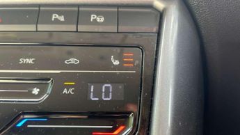 Volkswagen T-Roc 2.0 TDI 150 4MOTION Style 5dr DSG