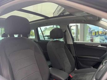 Volkswagen Tiguan 2.0 TDI Elegance 5dr DSG