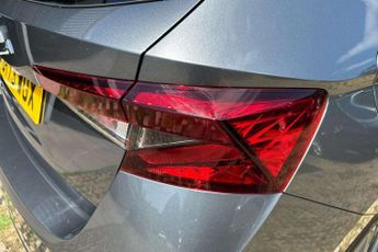 Skoda Fabia 1.0 TSI 110 Colour Edition 5dr DSG