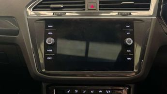 Volkswagen Tiguan 2.0 BiTDi 240 4Motion SEL 5dr DSG