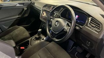 Volkswagen Tiguan 2.0 BiTDi 240 4Motion SEL 5dr DSG