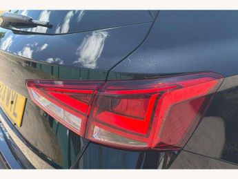 SEAT Arona 1.0 TSI 110 FR Sport 5dr DSG
