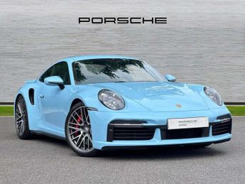 Porsche 911 2dr PDK
