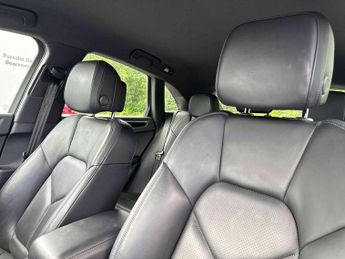 Porsche Macan S 5dr PDK