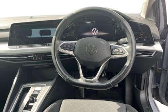 Volkswagen Golf 1.0 eTSI Life 5dr DSG