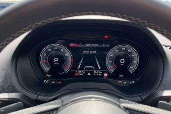 Audi Q2 35 TFSI Black Edition 5dr S Tronic