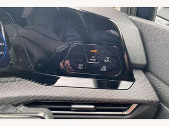Volkswagen Golf 1.5 eTSI 150 R-Line 5dr DSG