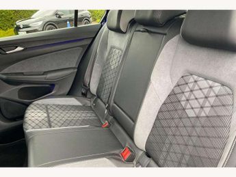 Volkswagen Golf 1.5 eTSI 150 R-Line 5dr DSG