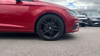 SEAT Leon 1.5 TSI EVO 150 FR Black Edition [EZ] 5dr DSG