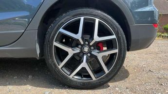 SEAT Arona 1.0 TSI 110 FR Red Edition 5dr DSG