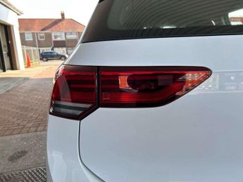 Volkswagen Golf 1.5 eTSI 150 Style 5dr DSG