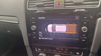 Volkswagen Golf 1.4 TSI GTE Advance 5dr DSG