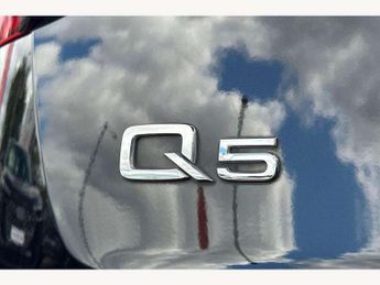 Audi Q5 50 TFSI e Quattro S Line 5dr S Tronic
