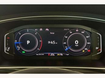 Volkswagen Tiguan 2.0 TDi 150 SEL 5dr DSG