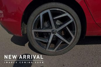 Volkswagen Golf 1.5 eTSI 150 Style 5dr DSG