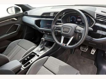 Audi Q3 35 TFSI S Line 5dr S Tronic