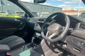 Volkswagen Tiguan 1.4 TSI eHybrid R-Line 5dr DSG