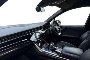 Audi Q7 55 TFSI Quattro Black Edition 5dr Tiptronic