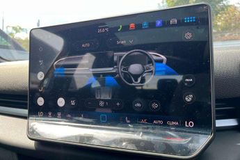 Volkswagen T-Roc 1.5 eTSI 150 R-Line 5dr DSG