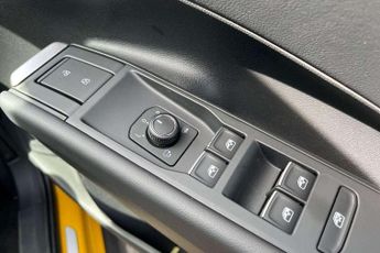 Volkswagen T-Roc 1.5 eTSI 150 R-Line 5dr DSG