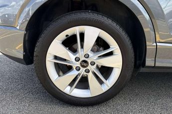 Audi Q2 35 TFSI S Line 5dr S Tronic