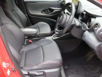 Toyota Yaris 1.5 Hybrid Launch Edition 5dr CVT