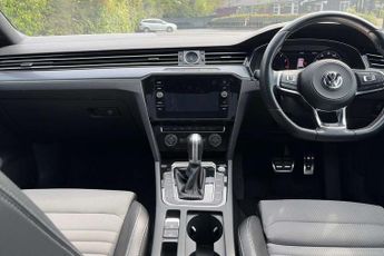 Volkswagen Passat 1.4 TSI 150 R-Line 5dr DSG [Panoramic Roof]