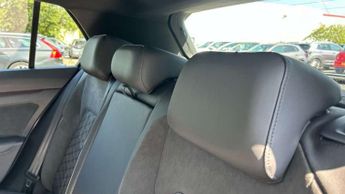 Volkswagen Golf 1.5 eTSI 150 R-Line 5dr DSG
