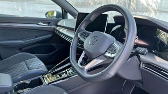 Volkswagen Golf 1.5 eTSI 150 R-Line 5dr DSG