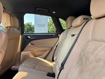 Porsche Macan 5dr PDK