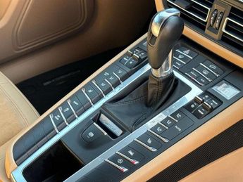 Porsche Macan 5dr PDK