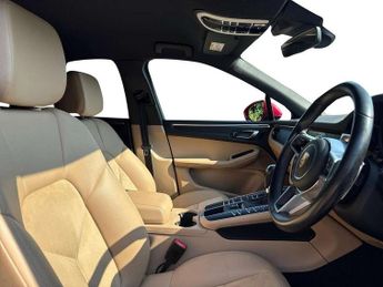 Porsche Macan 5dr PDK