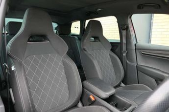 Skoda Karoq 2.0 TDI Sport Line 4x4 5dr DSG