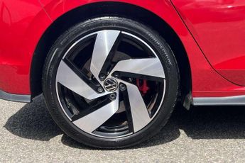 Volkswagen Golf 2.0 TSI GTI 5dr DSG