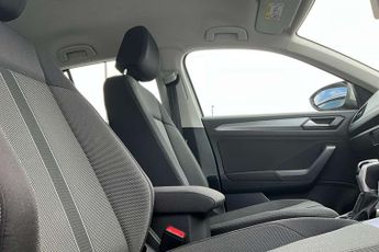 Volkswagen T-Roc 1.5 TSI Life 5dr DSG