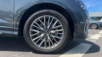 Audi Q3 40 TDI 193 Quattro S Line 5dr S Tronic [Leather]