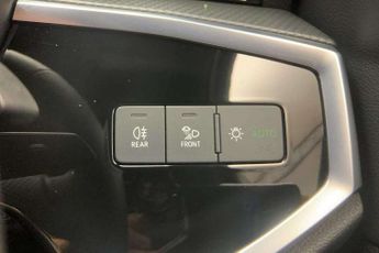 Audi Q3 35 TFSI S Line 5dr S Tronic [Leather]