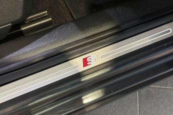 Audi Q2 35 TFSI S Line 5dr S Tronic