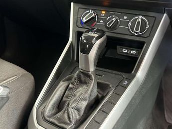 Volkswagen Polo 1.0 TSI Life 5dr DSG