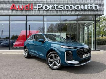 Audi Q3 1.5 TFSI S Line 5dr S Tronic