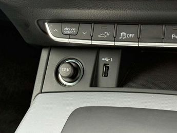 Audi Q5 50 TFSI e Quattro Sport 5dr S Tronic