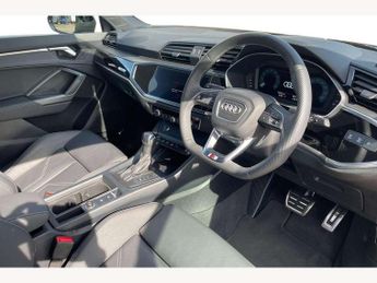 Audi Q3 35 TFSI Black Edition 5dr S Tronic [20" Alloy]