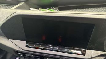 Volkswagen Caddy 1.5 eHybrid 150 Commerce+ Van DSG [Assistance]