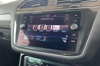 Volkswagen Tiguan 2.0 TDI R-Line 5dr DSG