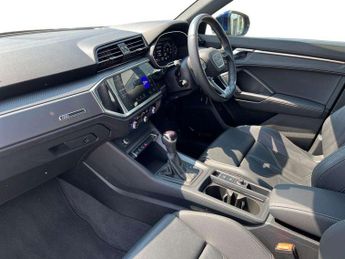 Audi Q3 35 TFSI S Line 5dr S Tronic