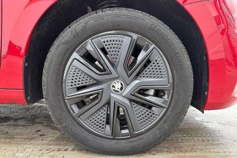 Skoda Fabia 1.0 TSI 116 Design Edition 5dr DSG