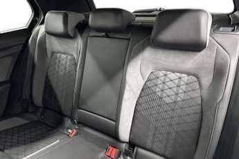 Volkswagen Golf 1.5 eTSI 150 R-Line 5dr DSG