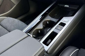Volkswagen Passat 1.5 TSI eHybrid Elegance 5dr DSG