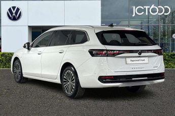 Volkswagen Passat 1.5 TSI eHybrid Elegance 5dr DSG