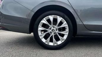 Skoda Superb 1.5 TSI iV SE L DSG 5dr